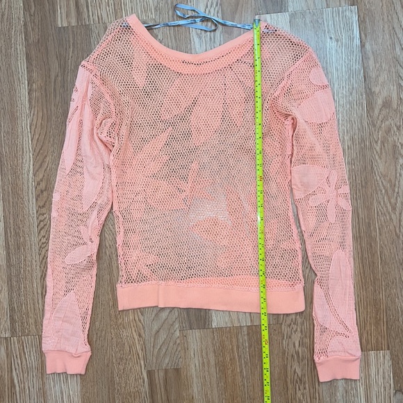 Fishnet Top NWOT - Picture 5 of 9